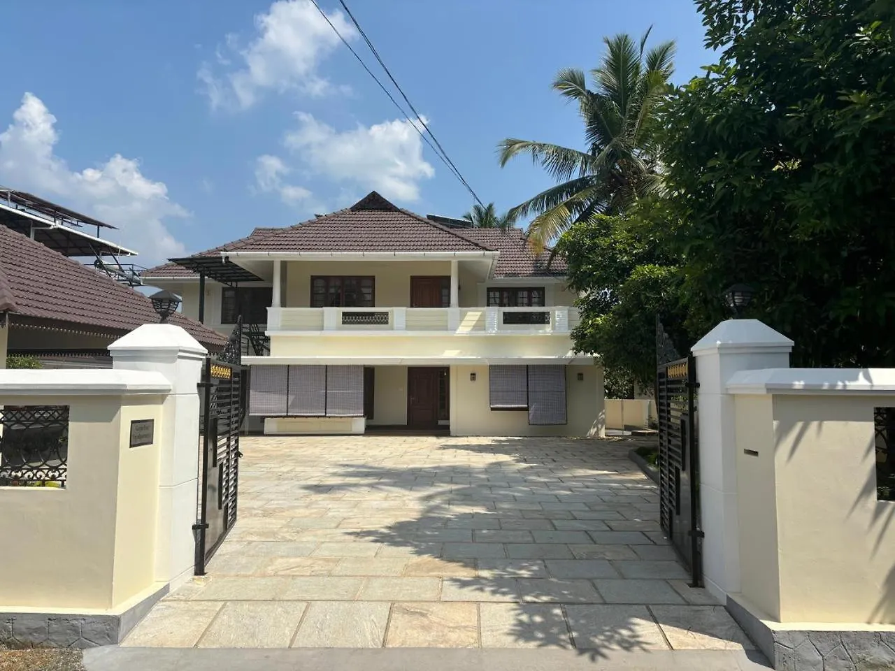 Serene Nest Apartment-Kochi Airport Nedumbassery